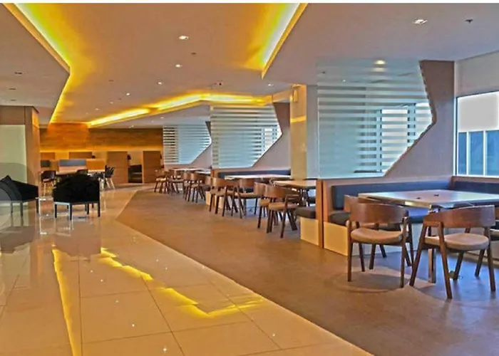 Residences By Pbyy Aparthotel Manila